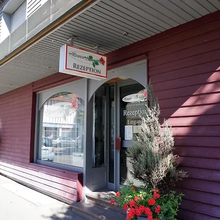 Pension-zur-rose Pensionat Schönaich